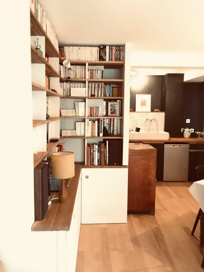 Elegant And Cosy Flat Near Montmartre Apartment Paris 0*,  France